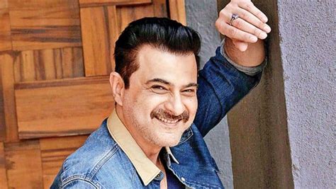 Sanjay Kapoor: Early Life and Education