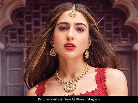 Sara Ali Khan's Acting Style and Awards