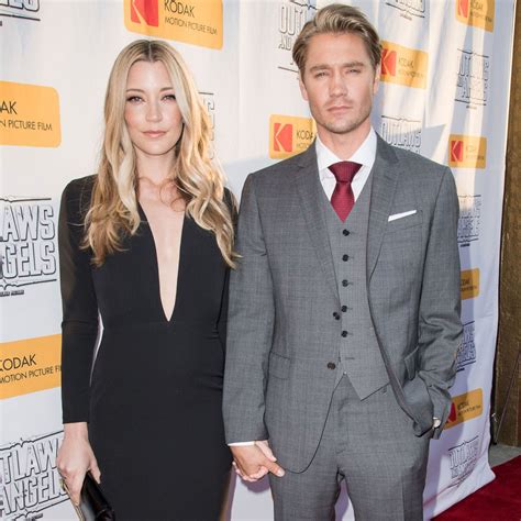 Sarah Roemer's Social Media Presence and Engagement