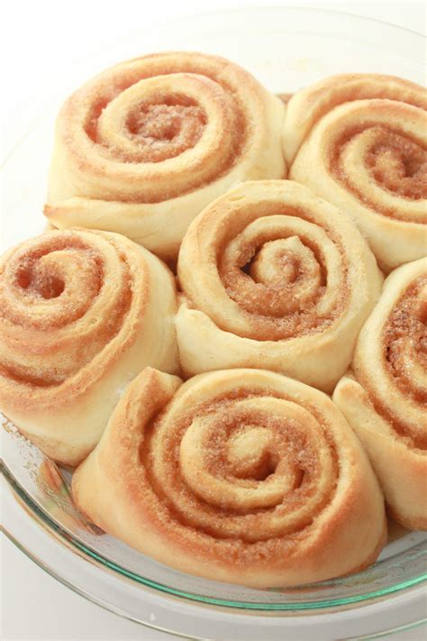 Secrets to the Perfect Cinnamon Roll: Tips and Tricks for Baking Success