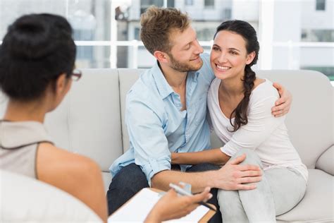 Seeking Professional Assistance: Recognizing the Need for Couples Therapy