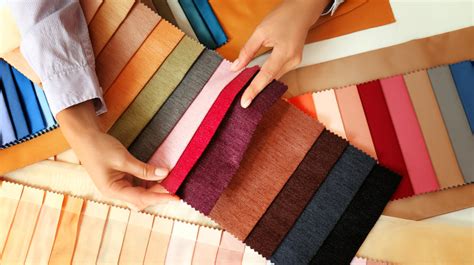 Selecting the Ideal Fabric for Comfy and Flattering Fit