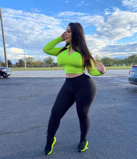 Significance of Nola Carolina's physique on her success