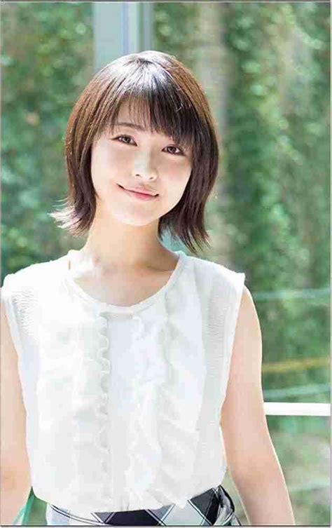 Standing Tall: Minami Ayase's Height Profile