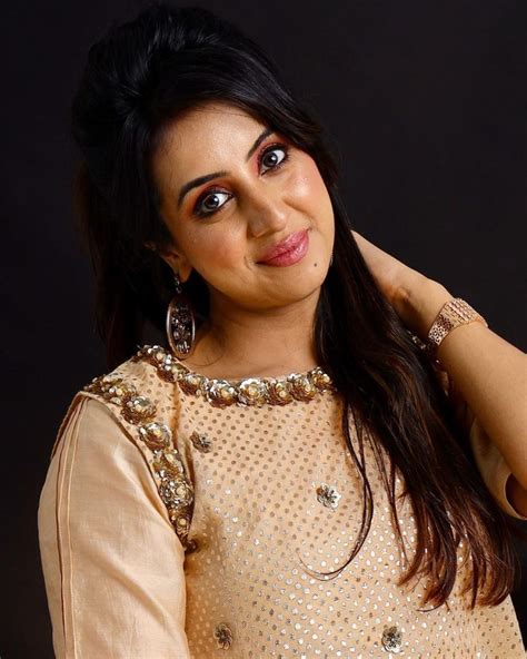 Stay Connected with the Enigmatic Starlet: Sanjjanaa Galrani