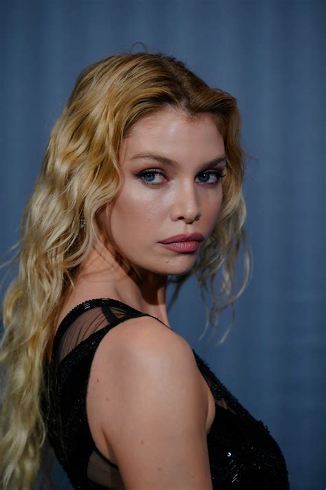 Stella Maxwell's Financial Status