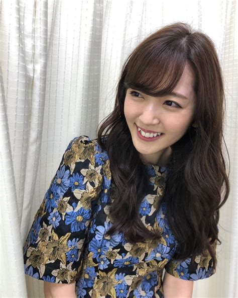 Style and Fashion Preferences of Airi Mizusawa