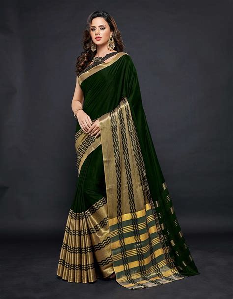 Styling Tips: Enhance Your Look with the Emerald Saree