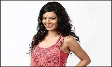 Sukirti Kandpal's Age and Early Life