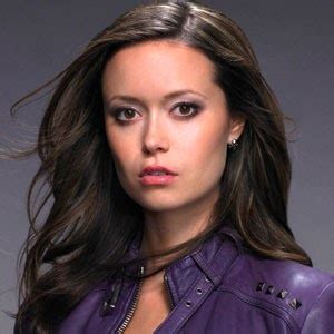 Summer Glau's Physical Attributes and Style