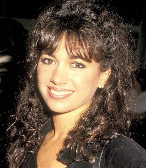 Susanna Hoffs Net Worth