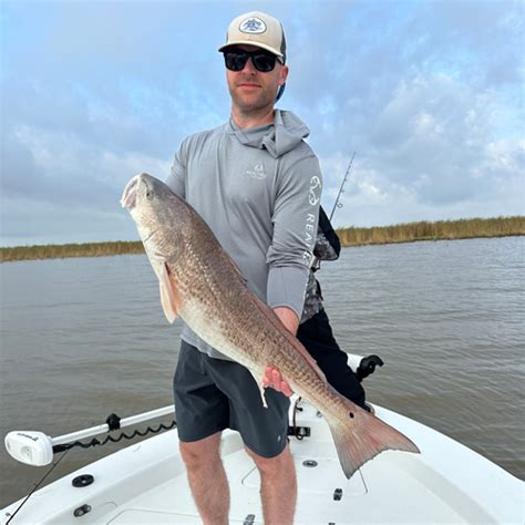 Techniques for Casting and Retrieving to Attract Redfish