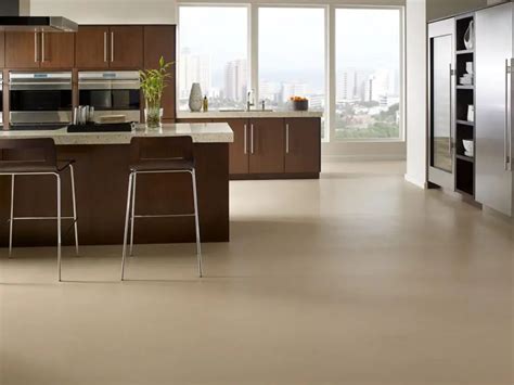 The Advantages and Disadvantages of Various Flooring Options for Your Kitchen