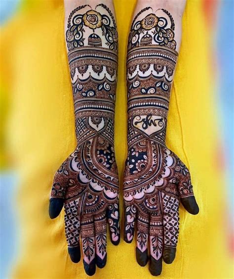 The Ancient Art of Mehndi: Origins and Significance