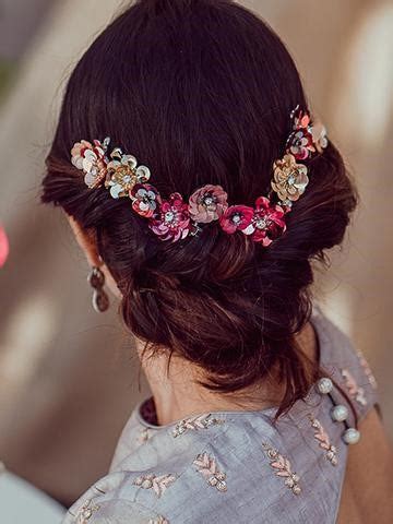 The Evolution of Hair Accessories: Combining Functionality with Fashion