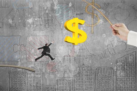 The Harsh Consequences of Fixation on Material Success: Exploring the Correlation between the Pursuit of Wealth and Psychological Distress