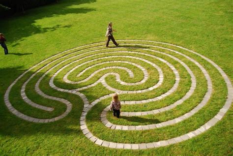 The Historical Background of Reflective Labyrinths