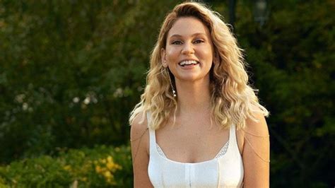 The Impact of Farah Zeynep Abdullah on the Turkish Entertainment Industry