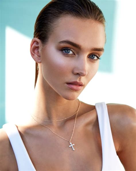 The Influence of Rachel Cook on the Fashion Industry