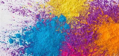 The Intriguing Universe of Ingesting Pigments in Reveries