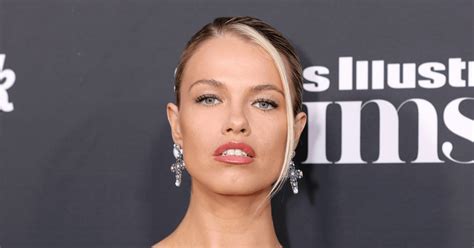 The Journey of Hailey Clauson in the Fashion Industry