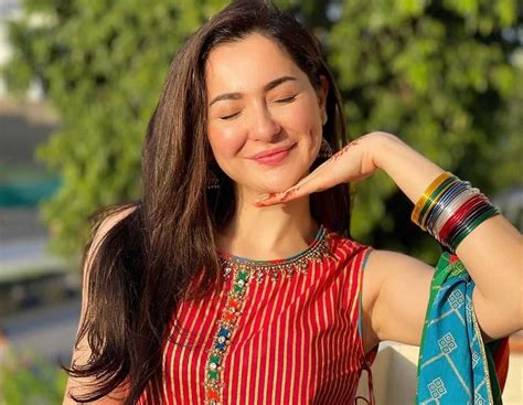 The Life Story of Hania Amir 