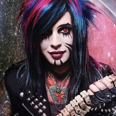 The Personal Life of Dahvie Vanity