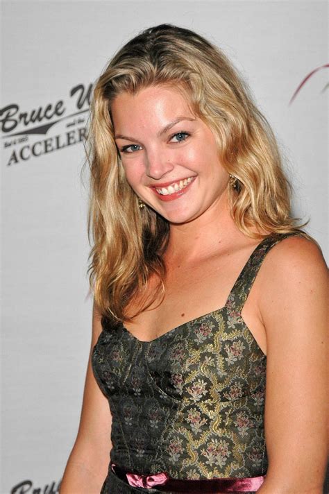 The Physical Characteristics of Clare Kramer