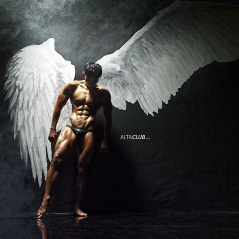 The Physique of Phelanie Angel