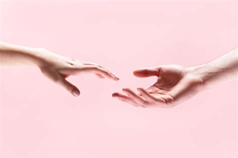 The Profound Significance of Handholding in Dreams: Reflecting an Innate Urge for Authentic Connections