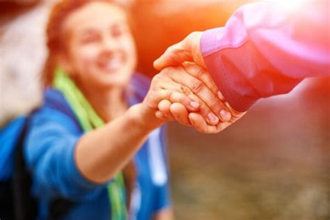 The Psychological Benefits of Generosity: Enhancing Happiness through Giving