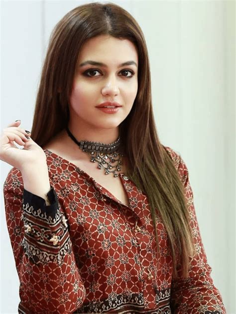 The Rise of Zara Noor Abbas in Pakistani Entertainment Industry