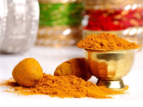 The Sacred Spice in Hindu Culture: Exploring the Significance of Turmeric