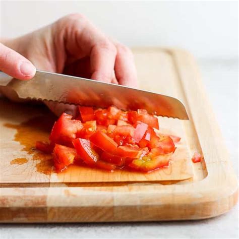 The Secret Technique for Achieving the Perfectly Chopped Tomatoes