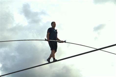 The Significance of Fear and Risk in Dreams Involving Rope Walking