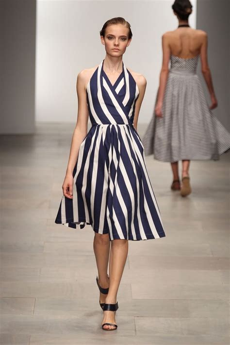 The Strength of Stripes: Unlocking the Influence of Lines in Fashion