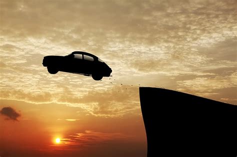 The Symbolic Significance of Dreaming About a Car Plummeting down a Precipice