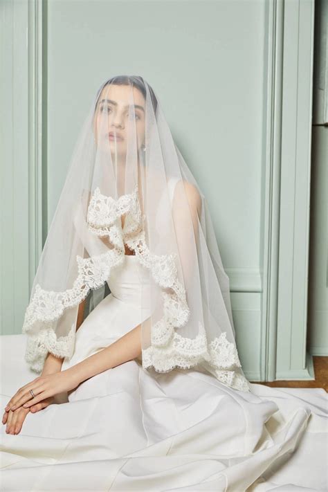 The Veil as a Timeless Fashion Statement: Celebrating the Artistry Behind Veil Design