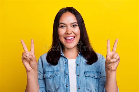 The Vibrant Yellow Jacket: A Beacon of Positivity and Optimism