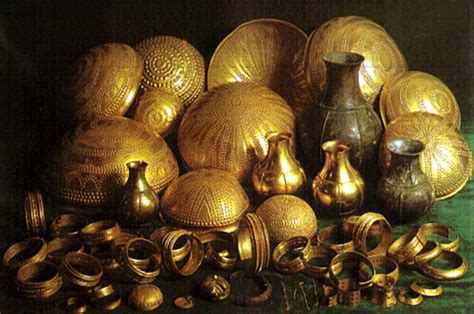 The allure of buried treasures: A spark of fascination