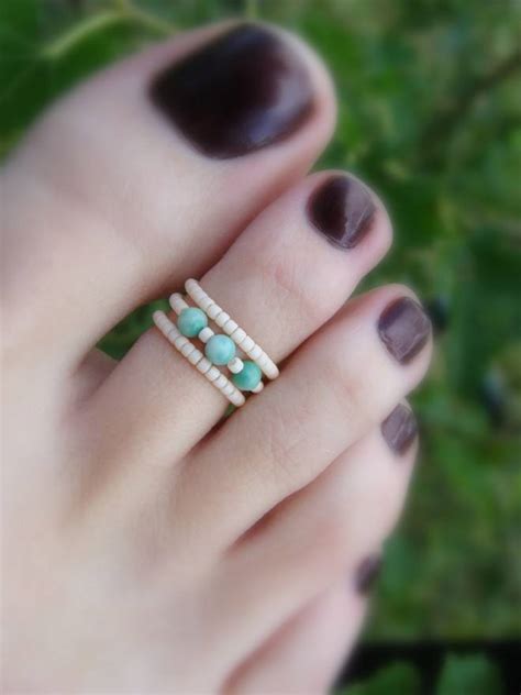 Toe Rings as a Fashion Statement: The Latest Trends and Designs