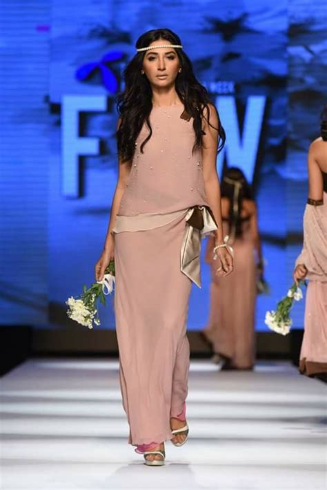 Top Picks from Hira Tareen's Fashion Wardrobe