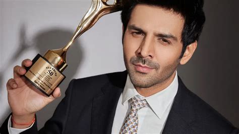 Ultimate Overview of Kartik Aaryan: Background, Years, Stature, Physique Data, Monetary Value