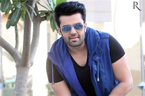 Uncovering Manish Paul's Net Worth