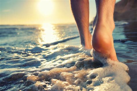 Unleashing Creativity: The Surprising Link between Going Barefoot and Inspiration