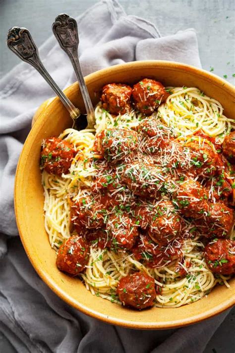 Unlocking the Secrets to Crafting an Impeccable Spaghetti and Meatballs Masterpiece: Insider Tips and Techniques