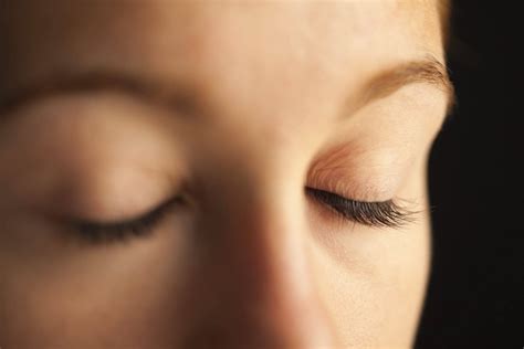 Unveiling the Connection Between Dreams of Eye Loss and Anxiety Toward the Unknown