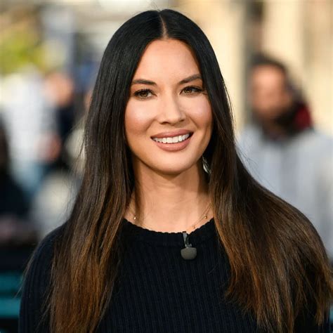 Unveiling the Mystery Behind Olivia Munn Lookalike's Stature