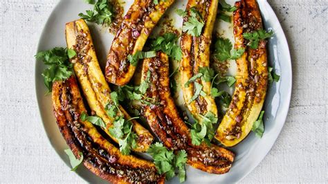 Unveiling the Plethora of Tastes in Fire-roasted Plantains