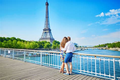 Unveiling the Romance: Top Destinations for Couples in the Captivating Capital of France